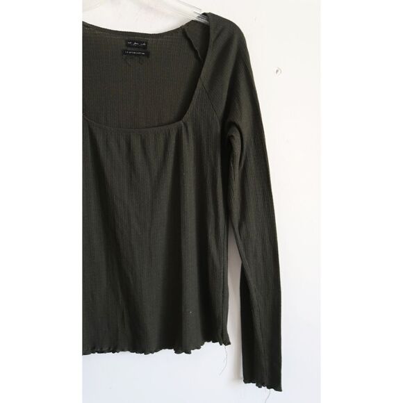 Urban Outfitters Green Long Sleeve Shirt - Size Medium - Picture 2 of 9